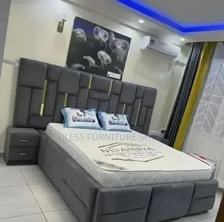 Top Two Queen Size Bed Frame With Side Drawers