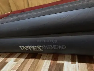 Intex Pumping Mattress
