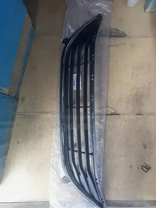 Hyundai Elantra 2013-2013 Down Grille