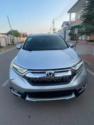 Honda CR-V Touring AWD 2019 Silver