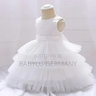 Stunning White Dress 3 to 6 Years Old