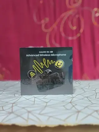 Insta360 McA10