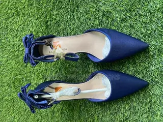 Midnight Elegance Bow-Tie Pointed Heels