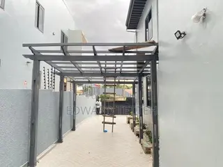 5bdrm House in Eddy Properties, Kumasi Metropolitan for sale