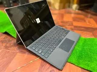 Laptop Microsoft Surface 3 4GB Intel Core i3 SSD 60GB