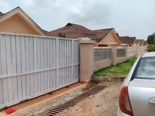 3bdrm House in Valley View Area for rent