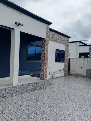 3bdrm House in Cp, Gomoa East for sale