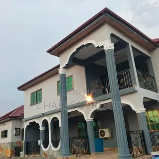 6bdrm House in Nanakrom, School Junction for rent