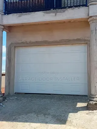 Garabe Doors With Remote