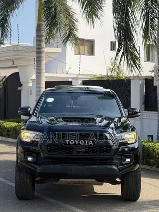 Toyota Tacoma TRD Pro Double Cab 5' Bed V6 AT 2023 Black