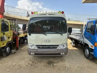 Hyundai County 2012