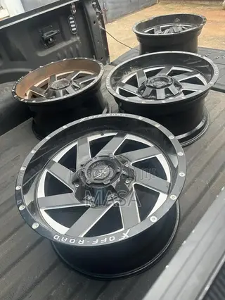Universal Rims for Pick Up Trucks