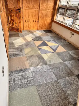 Modernized Woolen Carpet Tiles