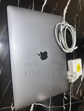 Laptop Apple MacBook Air 2020 16GB Apple M1 SSD 256GB