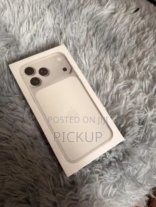 New Apple iPhone 17 Pro Max 1 TB Silver