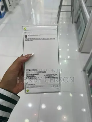 New Apple iPhone 16 Pro Max 256 GB Black