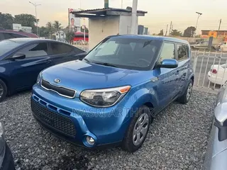 Kia Soul Hatchback 2016 Blue