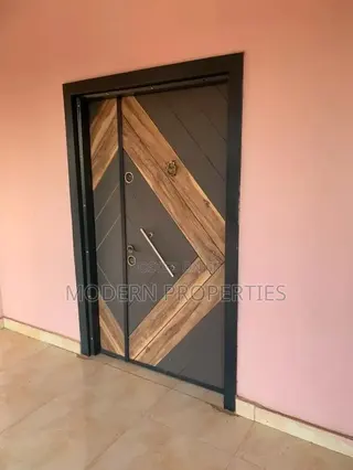 3bdrm Apartment in Modern Properties, Teshie-Nungua Estates for rent