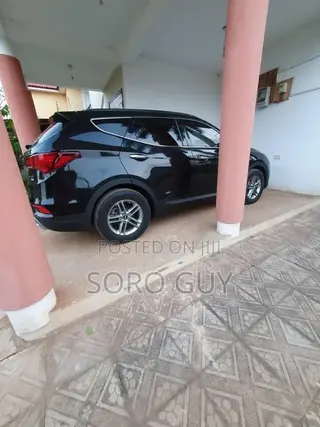 Hyundai Santa Fe 2018 Black