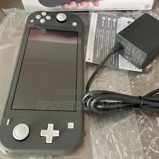 Brand New Nintendo Switch Lite (32gb Black)