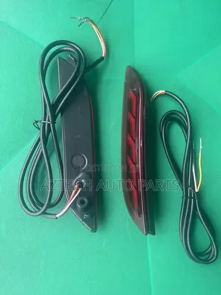 Toyota Camry 2018 2019 2020 Back Bumper Reflector (LED)