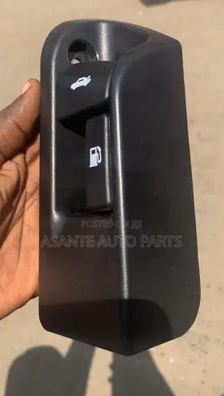 Toyota Camry Spider Boot Opener