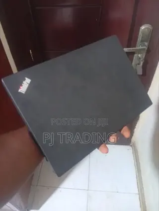 Laptop Lenovo ThinkPad X260 16GB Intel Core i5 SSD 250GB