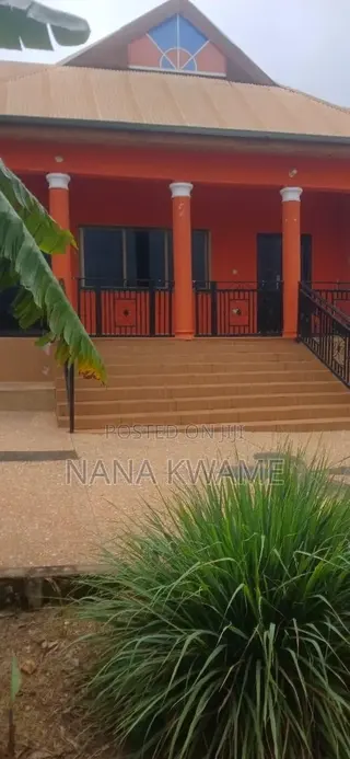 Furnished 5bdrm House in Richmoni Estate, Kumasi Metropolitan for rent
