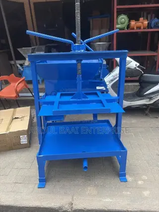 Cassava Dough Squeezer Machine