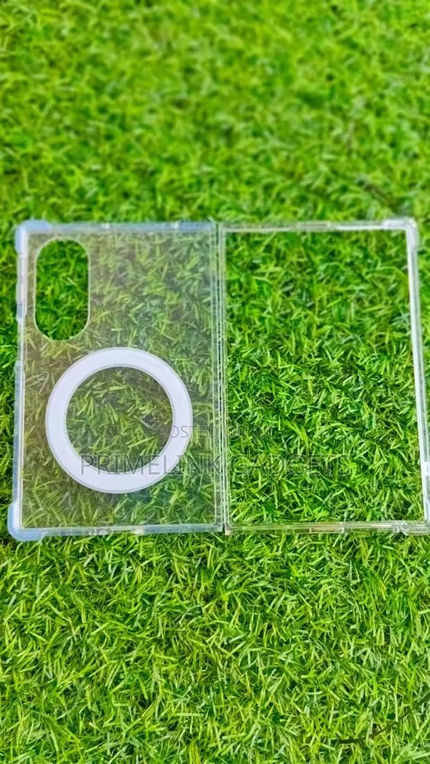 Samsung Galaxy Z Fold 8 Magsafe Case · Photo 1