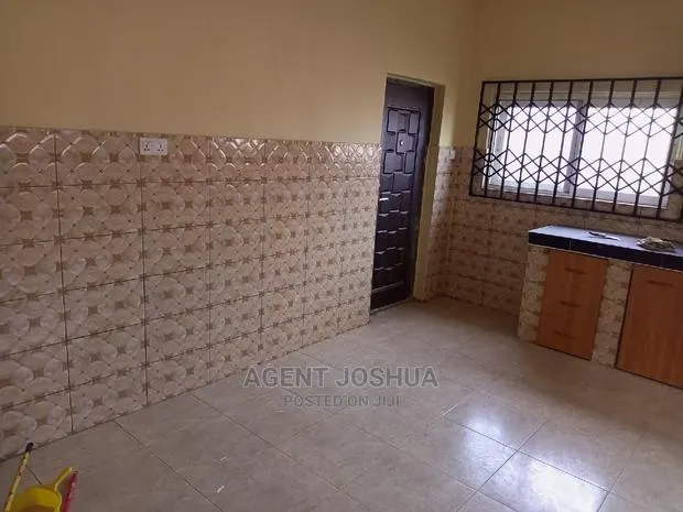 4bdrm House in Manet Court Estate for rent · Photo 4