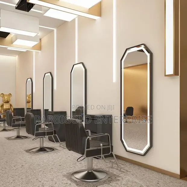 Led Mirrors Available · Photo 1