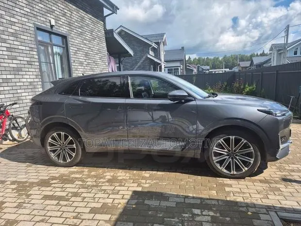 Changan UNI-K 2022 Gray · Photo 1