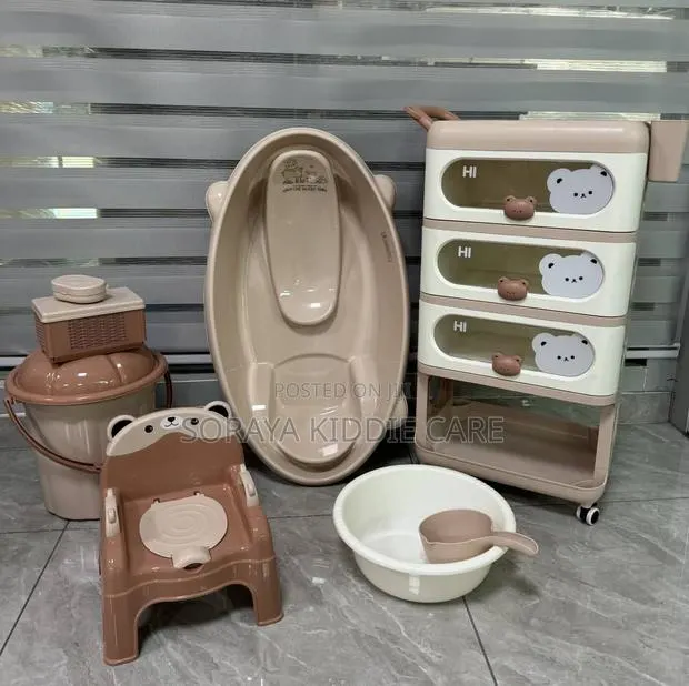 Kafee Bear Baby Bath Tub and Trolley · Photo 1