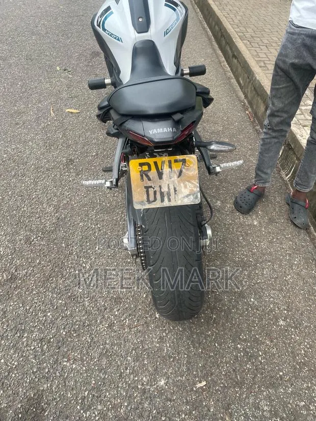 Yamaha MT-07 2017 White · Photo 1