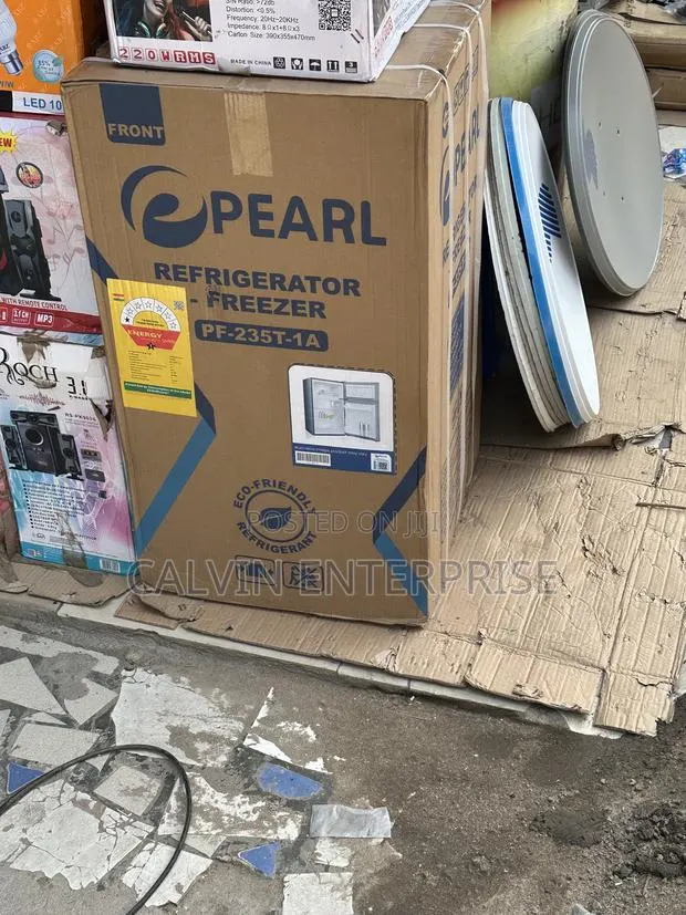 Pearl Refrigerator and Freezer · Photo 1