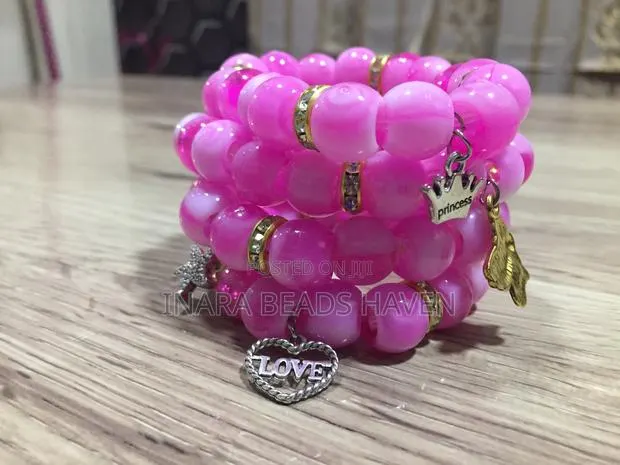 Beaded Bracelet · Photo 1
