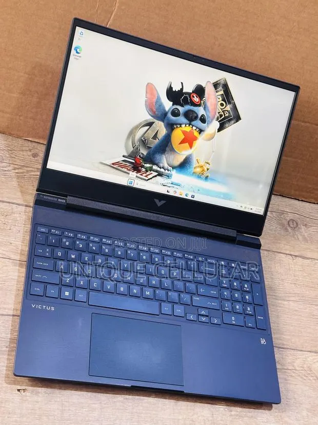 Laptop HP Victus 15 32GB Intel Core i7 SSD 1T · Photo 1