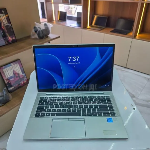 Laptop HP EliteBook 840 G8 16GB Intel Core i5 SSD 512GB · Photo 1