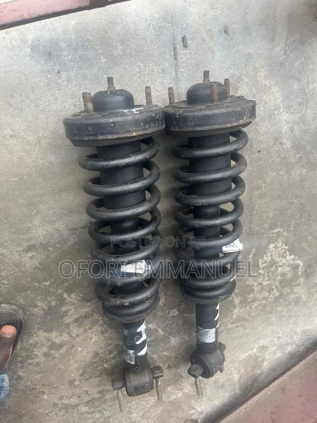 Ford F150 Front Shocks 2015-2020 · Photo 1