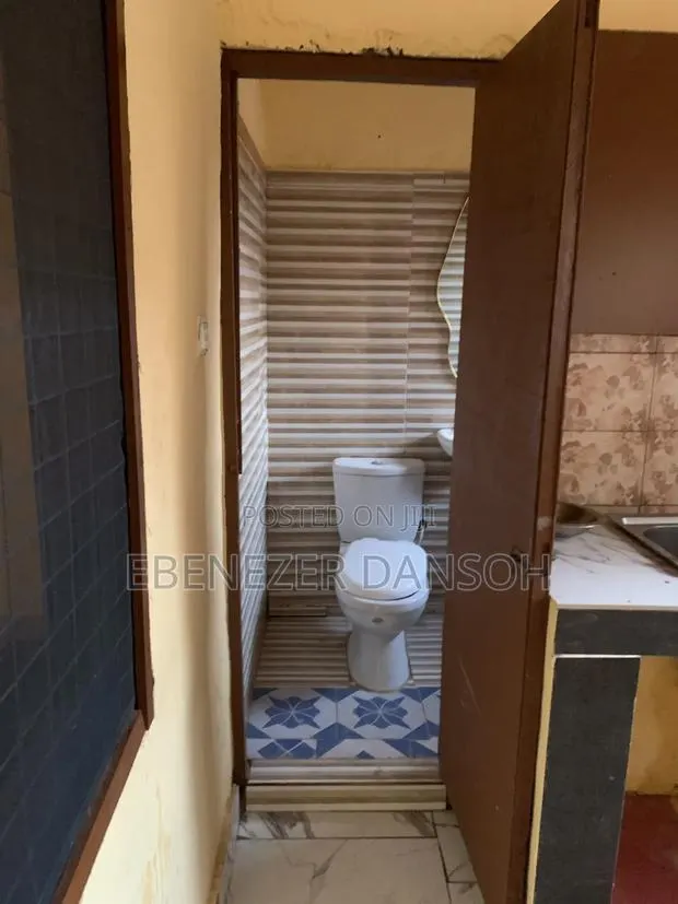 1bdrm Apartment in Telephone Pole, Tseaddo for rent · Photo 1