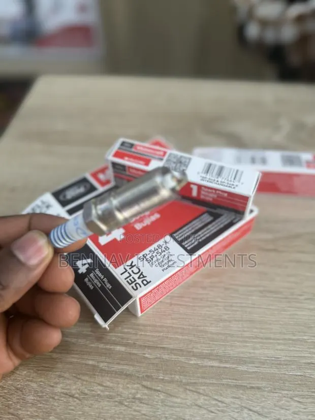 OEM Motorcraft SP-548 Spark Plugs for F-150 · Photo 1