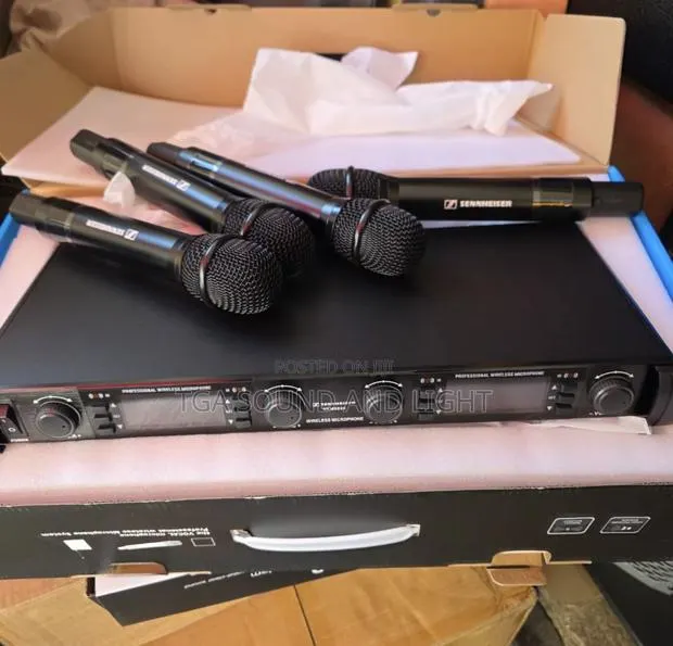 Sennheiser SKM 9800 Wireless Microphone Set · Photo 1