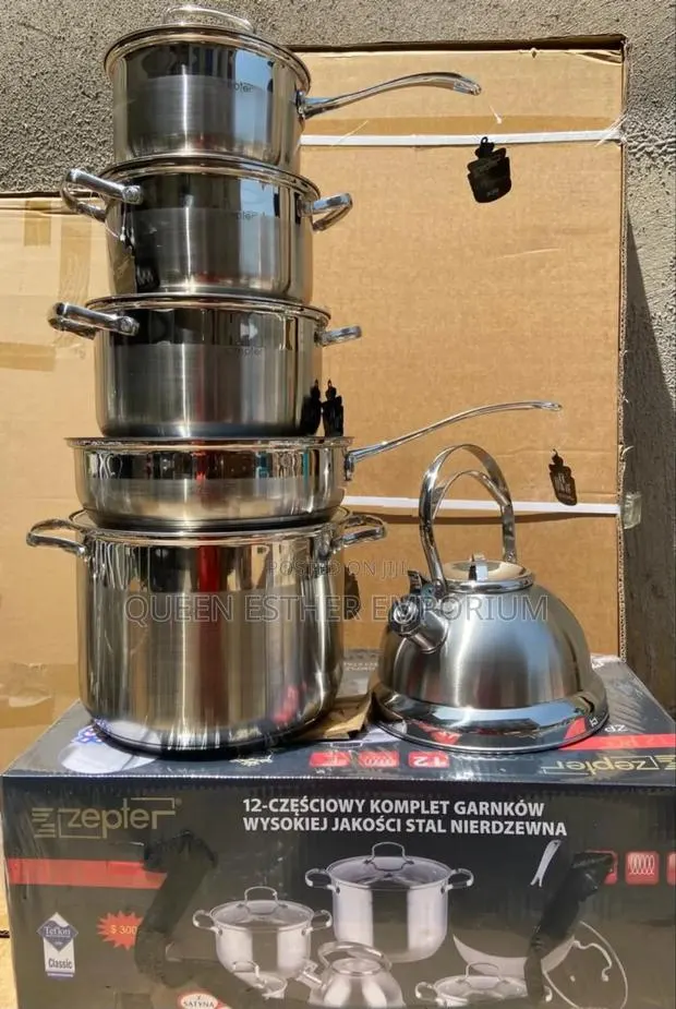 Stainless Steel Nonstick Saucepan · Photo 1