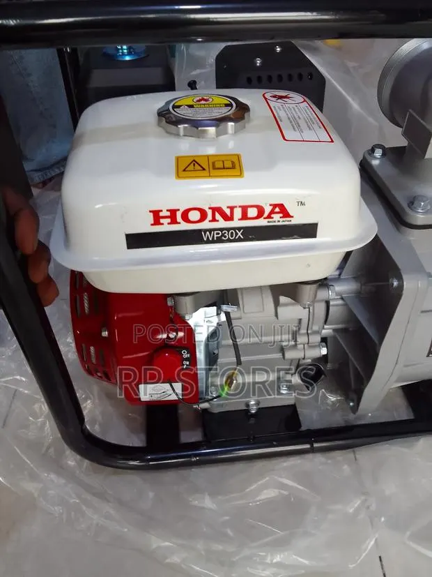 Honda Water Pump 3" / 6.5hp / Gasoline · Photo 1