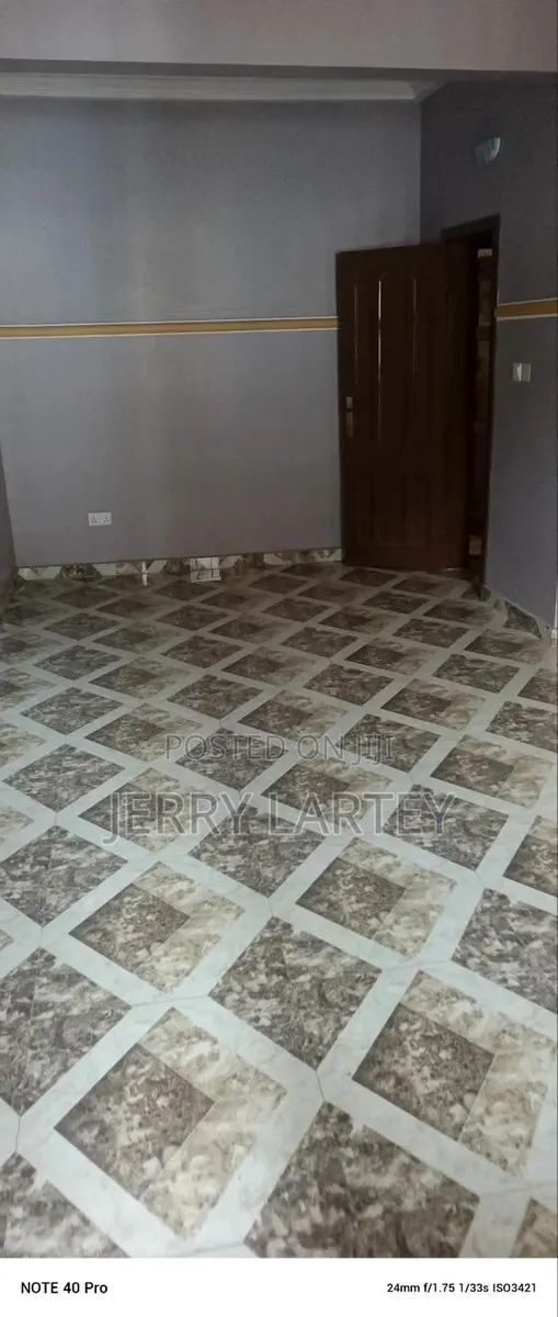 2bdrm Apartment in Dansoman for rent · Photo 1