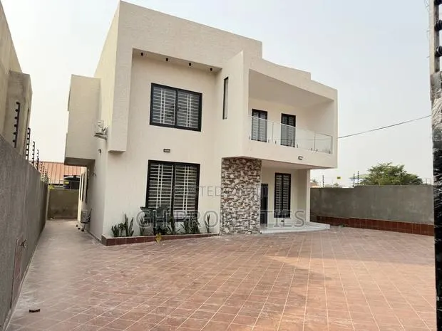 4bdrm Duplex in Santasi, Kumasi Metropolitan for sale · Photo 1