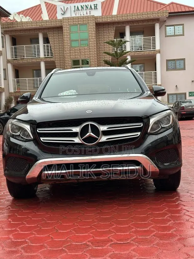 Mercedes-Benz GLC-Class 2019 Black · Photo 1