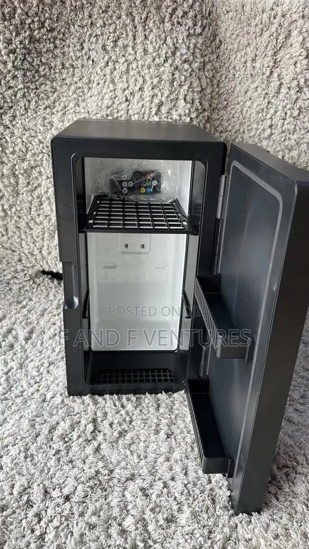 Portable Fridge - UK · Photo 1