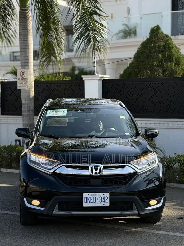 Honda CR-V Touring AWD 2019 Black · Photo 1